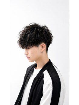 フェニックス(PHOENIX)の写真/【館林】オシャレなメンズがこぞって通う!ツイスト・ナチュラル・ニュアンスパーマもお任せください!