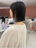 縛れるボブ/オリーブグレージュ
