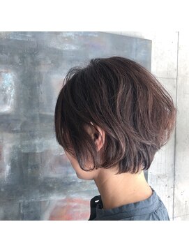 キートス(kiitos) くせ毛ショート