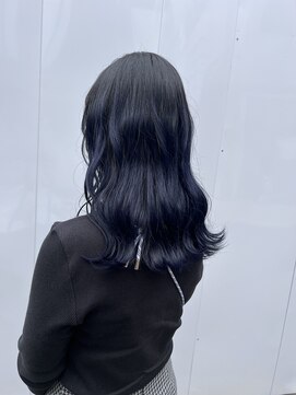 アソビ 表参道(ASOBI) 波ウェーブ ブリーチなし ブルーブラック