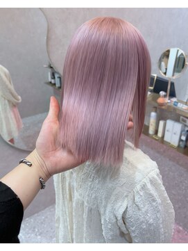 ロンド レア 天神大名店(Lond Le’a) ダブルカラー/インナーカラー/イヤリングカラー/ペールベージュ