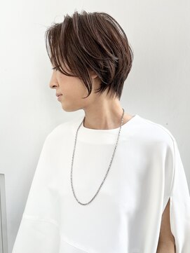 オーソ(AUTHO) 前髪/ショートヘア/斜めバング/グレージュカラー/丸型　e