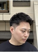 アイロンパーマ ツーブロック 爽やかショート