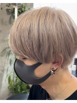 マノハル(MANOHARU)&nbsp;マッシュショート/ハイトーンカラー