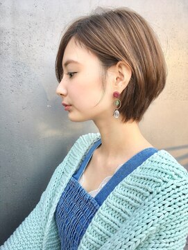 アイドットプラスサッポロ 札幌(i.+SAPPORO) 流し前髪小顔つや髪顔まわり簡単スタイリングショートボブヘア