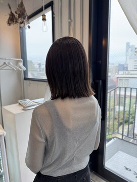 ロカ 表参道(loka) 柔らかベージュ/ワンレン[表参道/ブリーチ/ハイライト]Mai