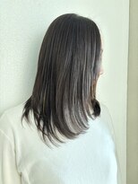 ゼン ネオ(Zen Neo)&nbsp;顔周りにサラッとレイヤースタイル♪