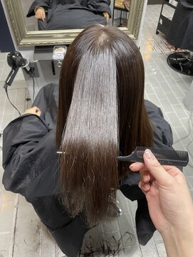 アヤメ 巣鴨店(ayame) (ayame巣鴨)髪質改善_艶髪_髪質改善トリーメント_tokio1