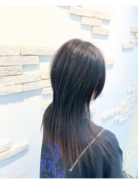 ゼル 郡山(ZELE) ハンサムロングウルフ