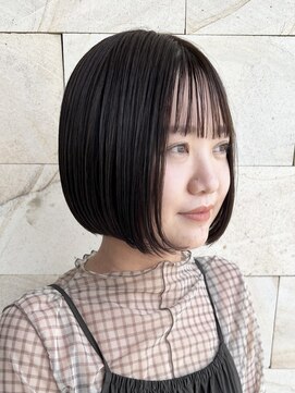 ユキ 八事(yukii) イメチェン/ホワイトブロンド/外ハネボブ/美髪/八事/八事駅