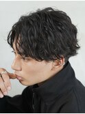 渋谷波巻きツイストスパイラルシャドウルーズパーマツーブロック
