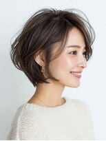 ビフィーノ リルネ(Bifino Rilune)&nbsp;40代　後ろ姿で差がつくショートボブ
