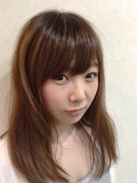 ギフト ヘアーアンドライフドレッサーズ(gift Hair&Life Dressers) ゆるふわセミロング