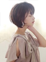 アンダートゥリー(_TREE) 大人レイヤーボブ「ノーブレス×抜け感」