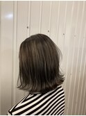 切りっぱなしボブ|グレージュ