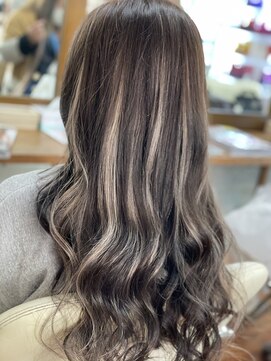 ケーアールツーエス 鳳店(KR2S) ＃ハイライト#バレイヤージュ#髪質改善#KR2S鳳