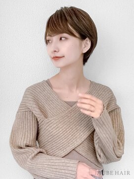 オーブ ヘアー プラス 金沢2号店(AUBE HAIR plus) 20代・30代_小顔マッシュショート