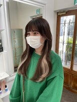 ログ オモテサンドウ(L.O.G OMOTESANDO)&nbsp;『インナーカラーエクステ』自然な仕上がり 10代20代 表参道