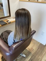 オズ エフ(ｏｚ ｆ［e・f］)&nbsp;ストレートスタイル