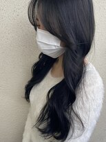 アンドシャルム 心斎橋(&CHALME)&nbsp;顔まわりレイヤーカット×ブルーブラック