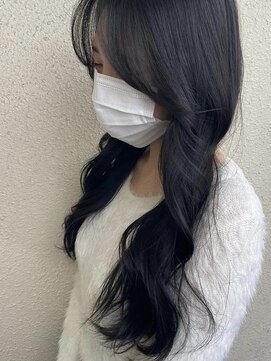 アンドシャルム 心斎橋(&CHALME) 顔まわりレイヤーカット×ブルーブラック