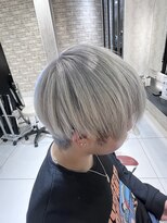 アース 新越谷店(HAIR&MAKE EARTH) メンズ　ホワイトカラー