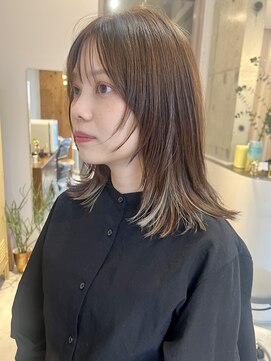 ワール(whirl.) シアーカラーインナーカラー韓国くびれミディセミディ