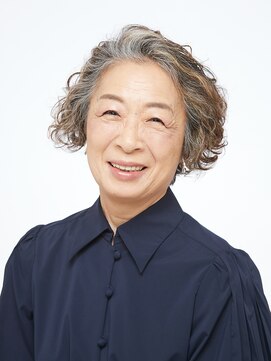えがお美容室 奈良店 50代・60代の方に◎似合わせウェーブボブ