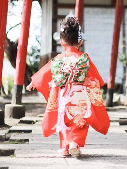 ふたば美容院 本店 双葉美容院の写真/七五三、成人式、卒業式などのイベントに！大切な節目の日は着崩れしにくいプロの着付けで華やかに♪