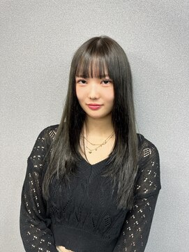 ジェニーバイメノン(JENNIE by Menon) 韓国風×オリーブベージュ 小顔