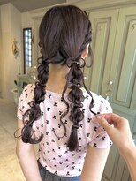 ミミバイカシュカシュ(mimi by cache cache)&nbsp;ヘアセットリボン編みおろしツインテール