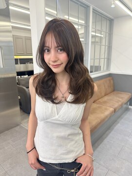 ログ オモテサンドウ(L.O.G OMOTESANDO) シースルーレイヤーカット