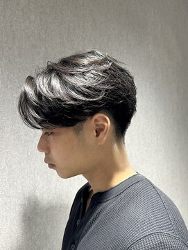 テクト バイアッシュ 吉祥寺店(Tect by Ash) 刈り上げニュアンスフェザーパーマ毛流れパーマセンターパート