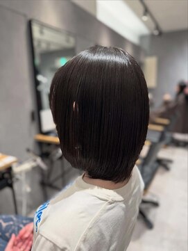エアー(AIR) アディクシーサファイア×レイヤーショートボブ[蒲田AIR牧]