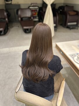 マロンブラウン