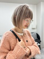 エトワール(ETOILE)&nbsp;ミルクティーベージュ/ホワイト/デザインカラー/ボブ/ブリーチ