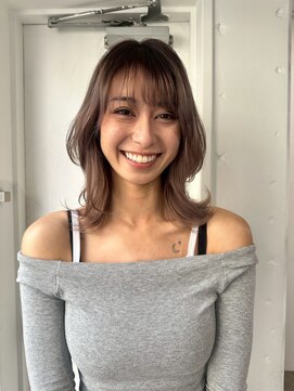 メルシー merci レイヤー　ミディアム　グラデーションカラー