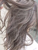 ノラ ヘアーサロン(NORA HAIR SALON) 3Dカラーインナーハイライト切りっぱなしボブモードヘアウルフ