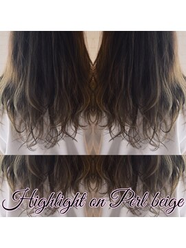 ヘアーメイク トレコローリ(hair make trecolori) 【trecolori】ハイライトオンパールベージュ