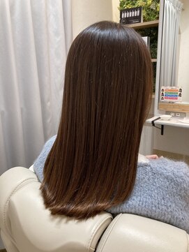 トゥーリ 二日市店(tuuli) 二日市　美容室　髪質改善　縮毛矯正　白髪　イルミナカラー