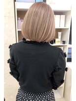 リア 大阪梅田(Ria)&nbsp;～ミルクティーグレージュ～【Ria 大阪 梅田】