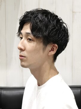 ヨシザワインク プレミアム 横浜 桜木町店(YOSHIZAWA Inc. PREMIUM) 黒髪ツーブロックアップバングパーマ