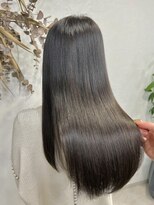 ベルム(Belme)&nbsp;Belmeにしかできない髪質改善×ネイビーグレージュ