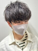 ヒュイル バイ ニアウ(Hwyl by Niau)&nbsp;メンズマッシュパーマスパイラルパーマニュアンスパーマ