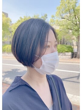 カミトヒト ショートボブスタイル