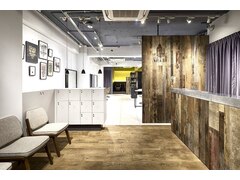 HAIR&MAKE EARTH　青葉台店