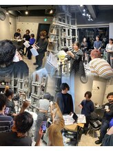 定期的に外部からの先生を呼んで講習を受けています