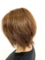 クオリス 上板橋店(QUALIS) 20代30代大人ショートボブx小顔ウルフカット丸みショート