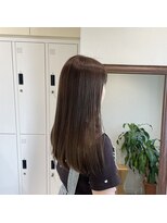 アローム(alom)&nbsp;イメチェン/ホワイトブロンド/外ハネボブ/美髪/茅ヶ崎