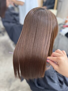 ロンド 表参道店(Lond) 髪質改善縮毛矯正レイヤーカット顔周り前髪韓国ミニウルフ表参道